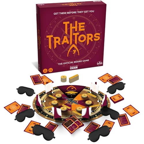 The Traitors (UK) The Official Board Game - Clever Play Choice